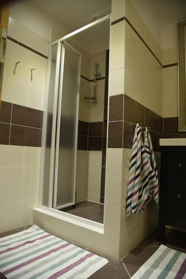 Apartman Mezi Kopci - Mid Hills Apartment Roudnice Extérieur photo